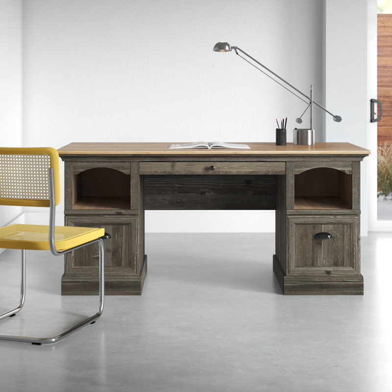 Arthi Executive Desk